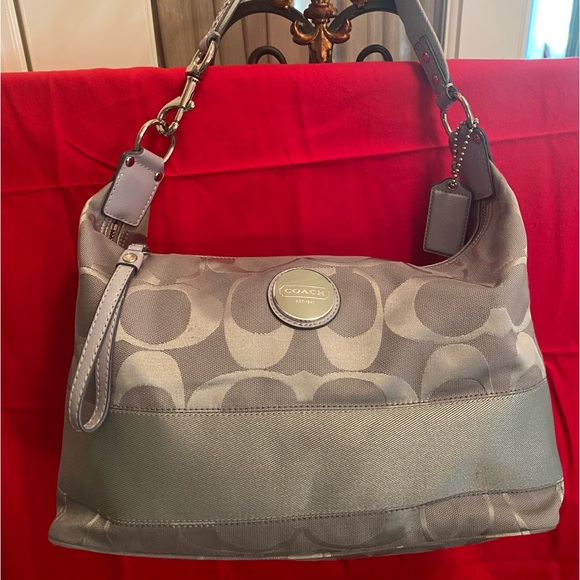 Coach bag - Picture 2 of 7